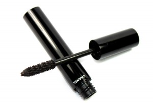 Chanel-Le-Volume-mascara-10-NOIR